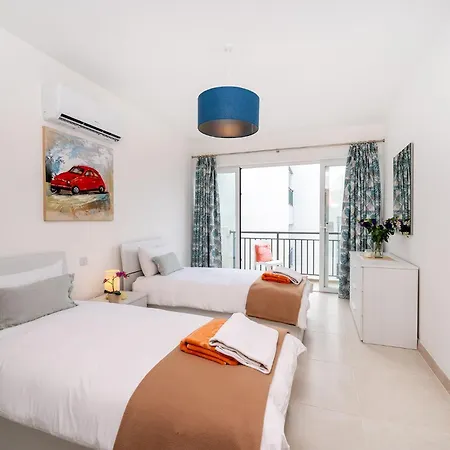 The Hillock Penthouse South B14 Apartment