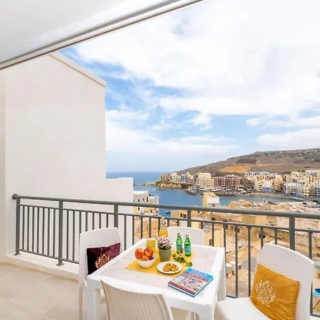 The Hillock Penthouse South B14 * Marsalforn
